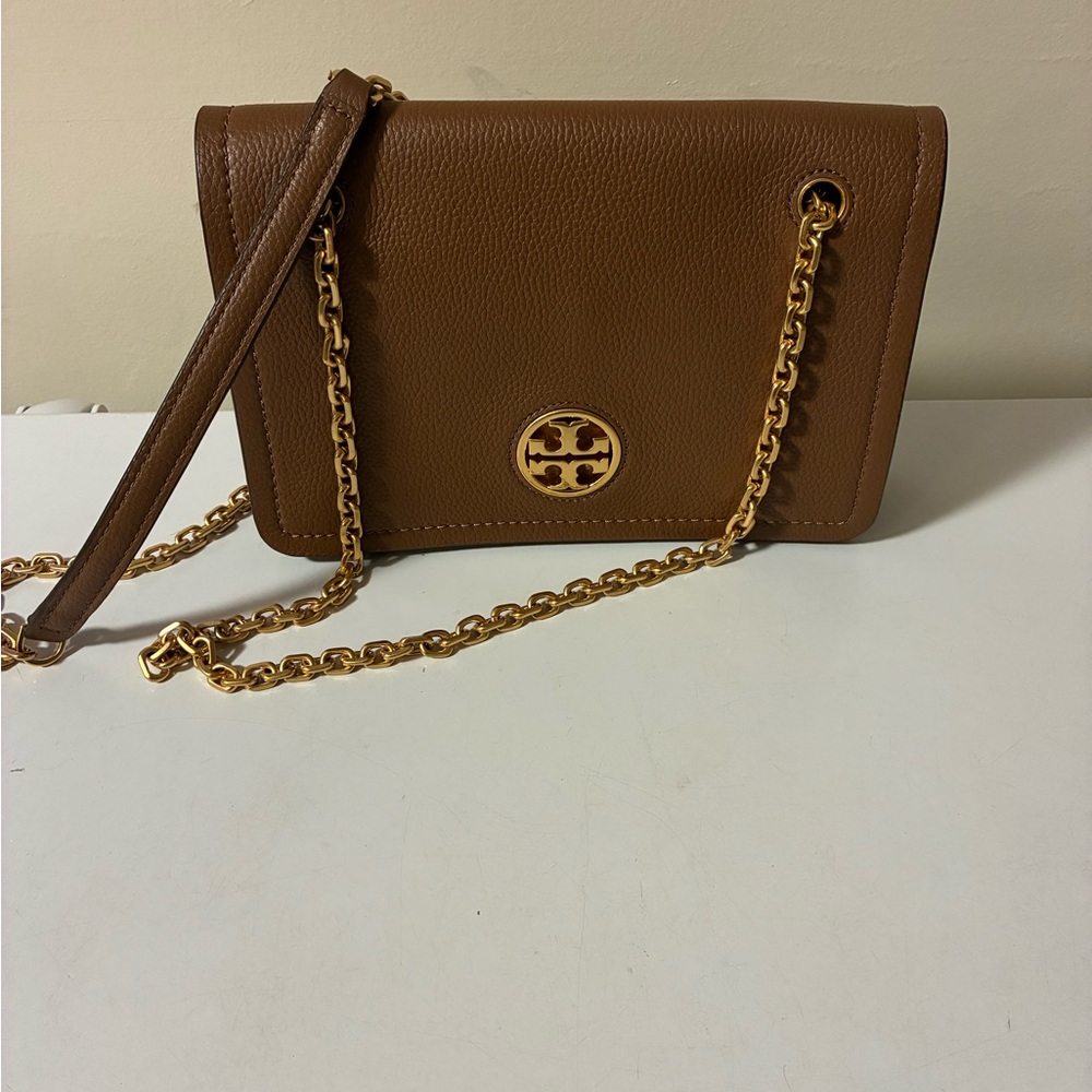 Tory Burch Authentic Carson Tan Convertible Crossbody Bag with Gold Chain